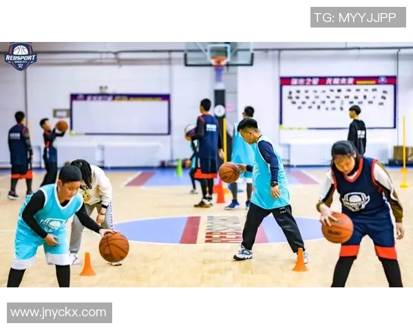 小学篮球课视频教学分享助力孩子们快乐成长与运动技能提升